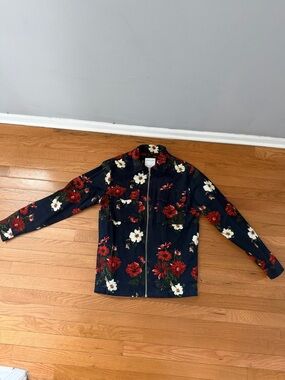 Denim&Co Navy Floral Lightweight Shirt Jacket with Red & White Blooms